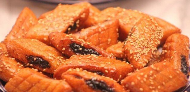 Makroud à la semoule et purée de dattes