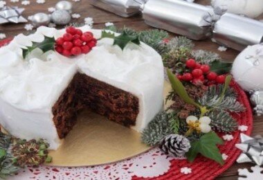 Pop cake Noël festive décorée