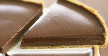 Tarte chocolat sur pâte croustillante